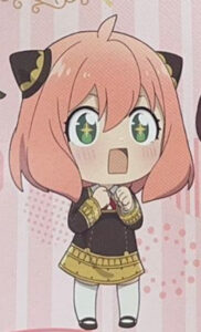 【スパイファミリー】アーニャはピーナッツが好き！嫌いな食べ物はにんじん！